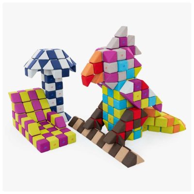 300-papagai-768x769 Parrot FIFI